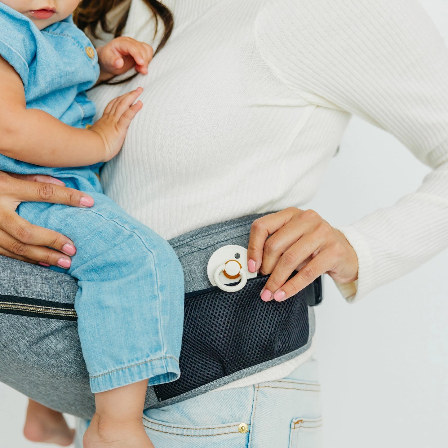 Hip Seat in Heather Grey - Doodlebug's Children's Boutique