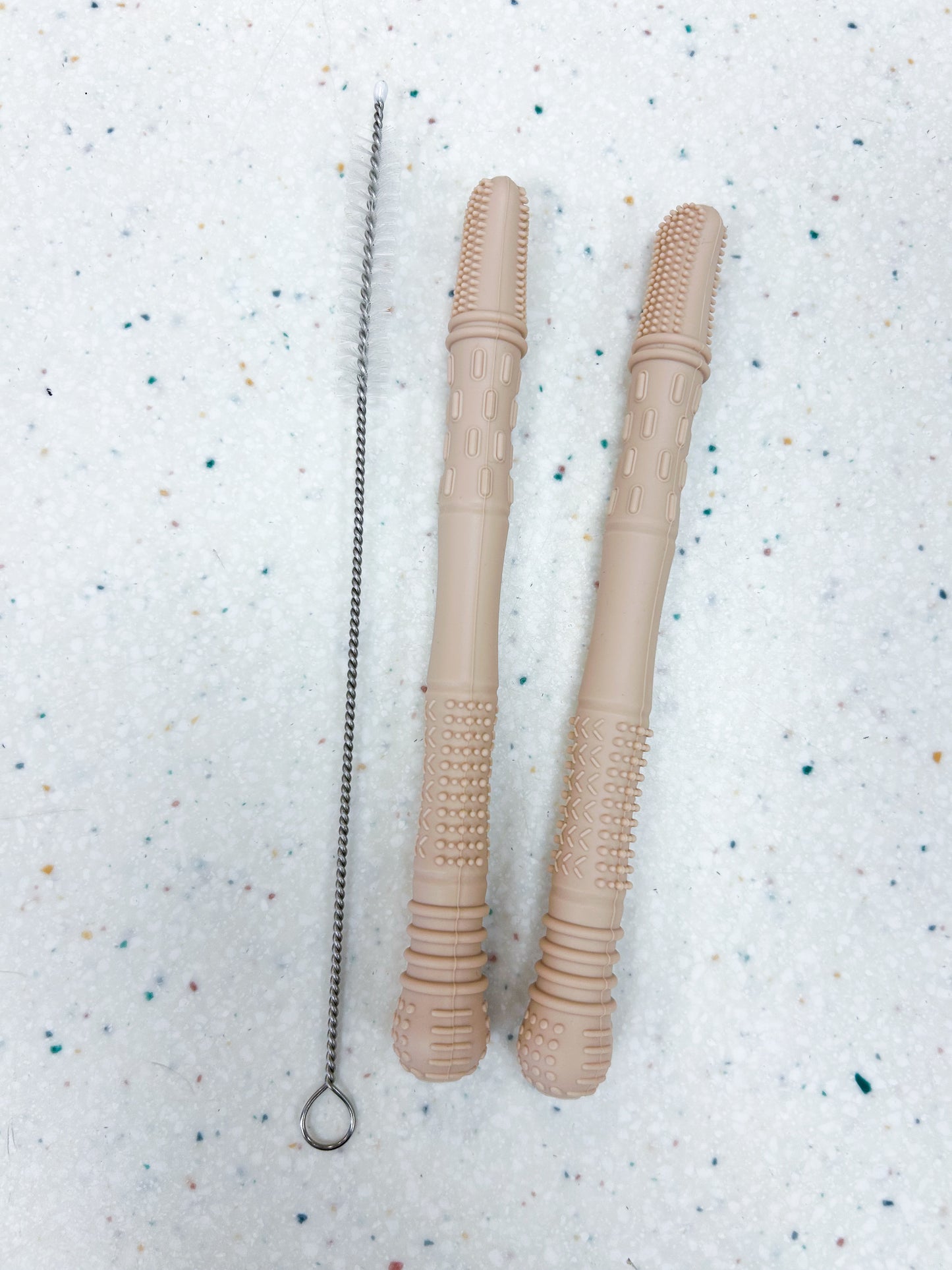 Neuvo Silicone Teething Tube Set in Natural - Doodlebug's Children's Boutique