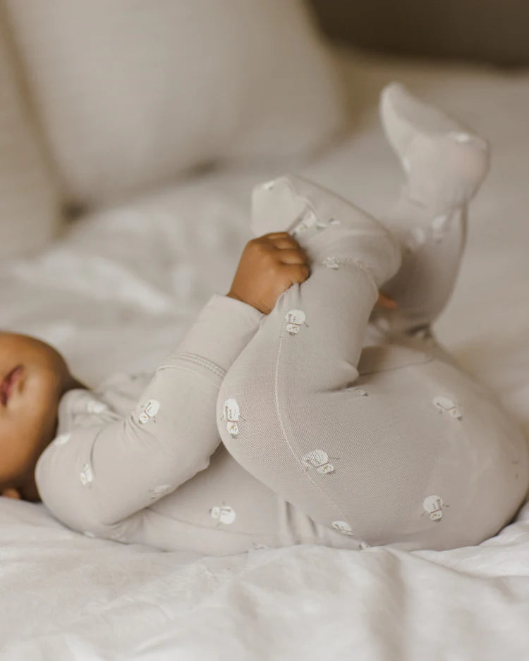 Bamboo Zip Footie in Snowmen - Doodlebug's Children's Boutique