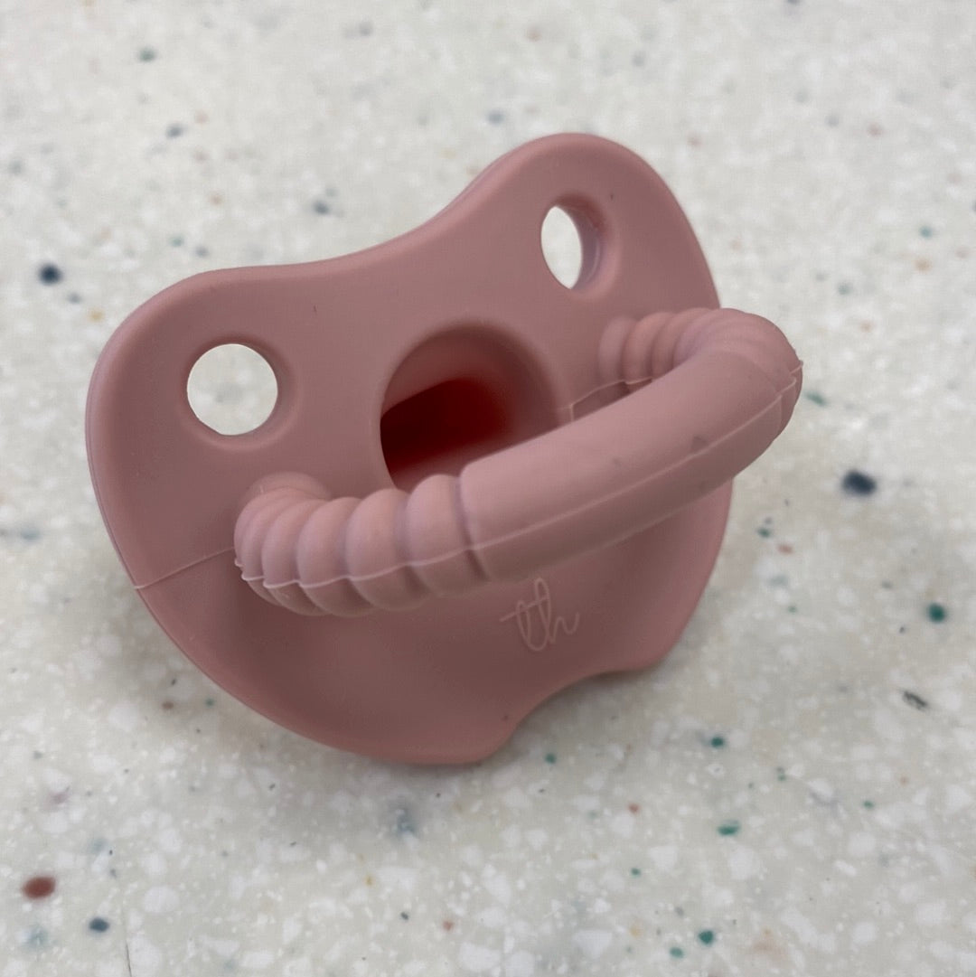 Flat Sili Soother in Misty Rose - Doodlebug's Children's Boutique
