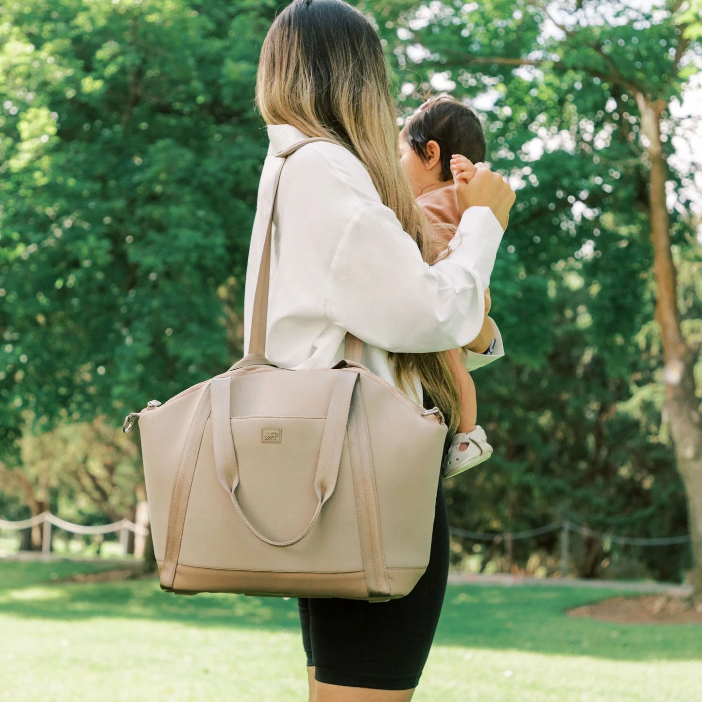 Aspen Seoul Tote Backpack - Doodlebug's Children's Boutique