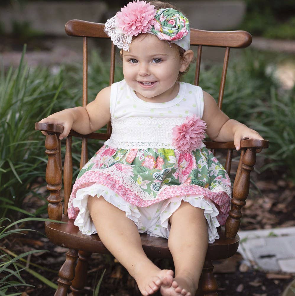 April Meadow Swing Set - Doodlebug's Children's Boutique