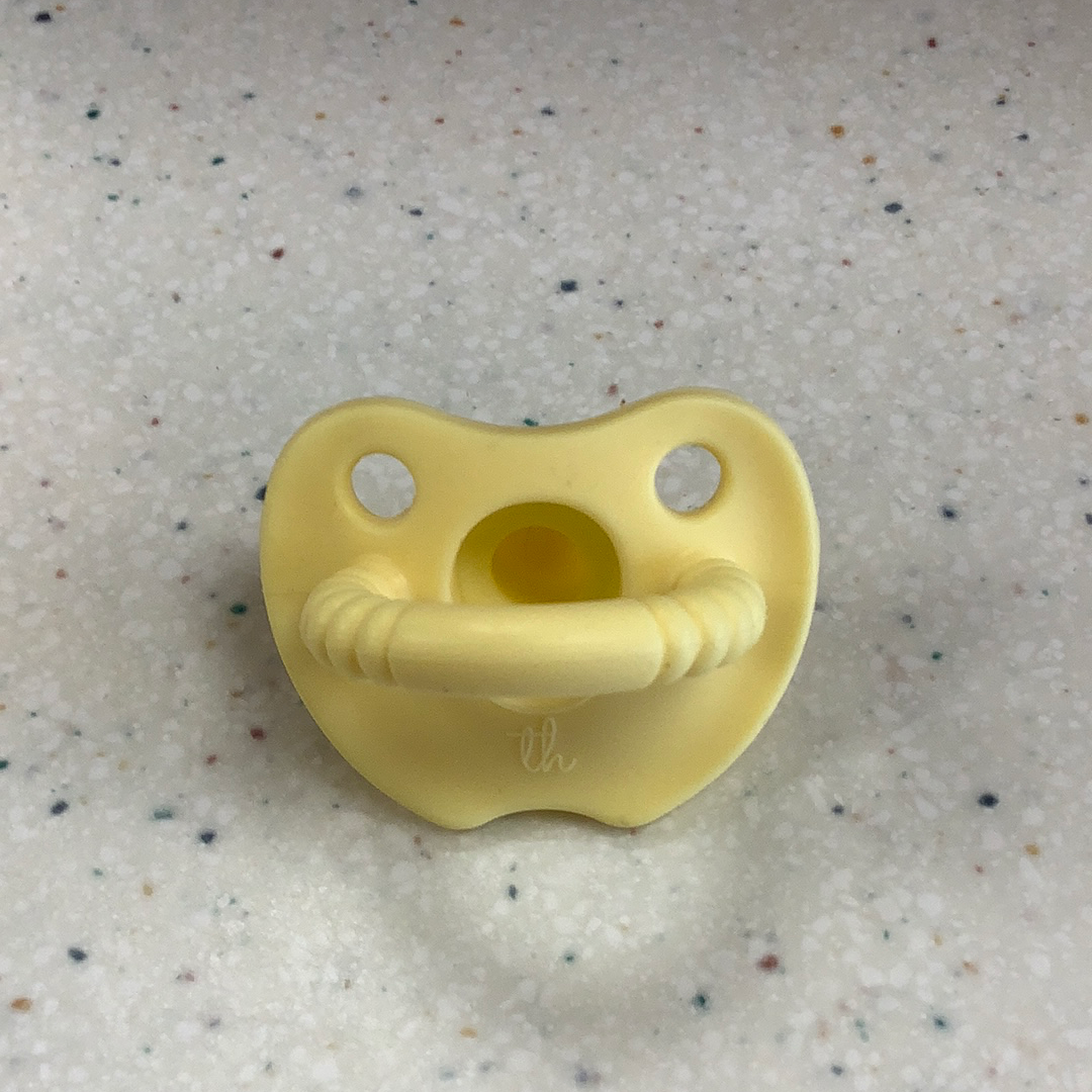 Round Sili Soother in Butter Yellow - Doodlebug's Children's Boutique