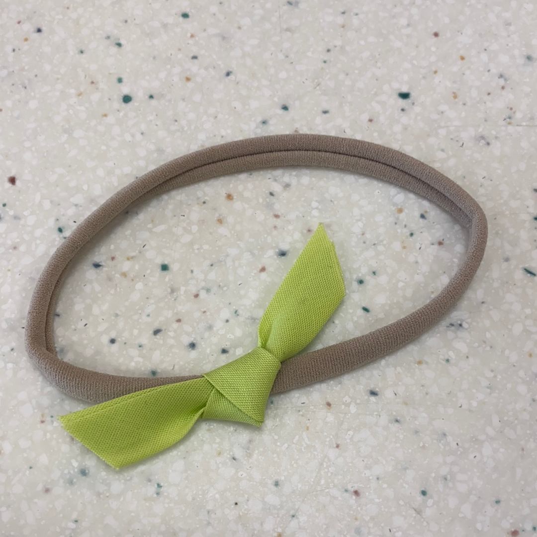 Hand Tied Knot on Nylon in Lime - Doodlebug's Children's Boutique
