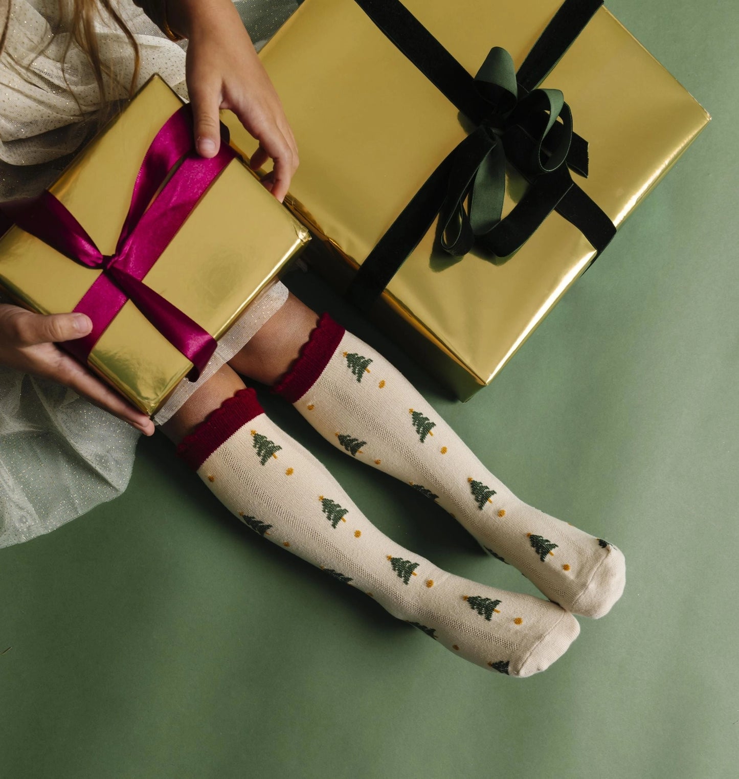 Christmas Tree Scalloped Knee High Socks (Copy) - Doodlebug's Children's Boutique