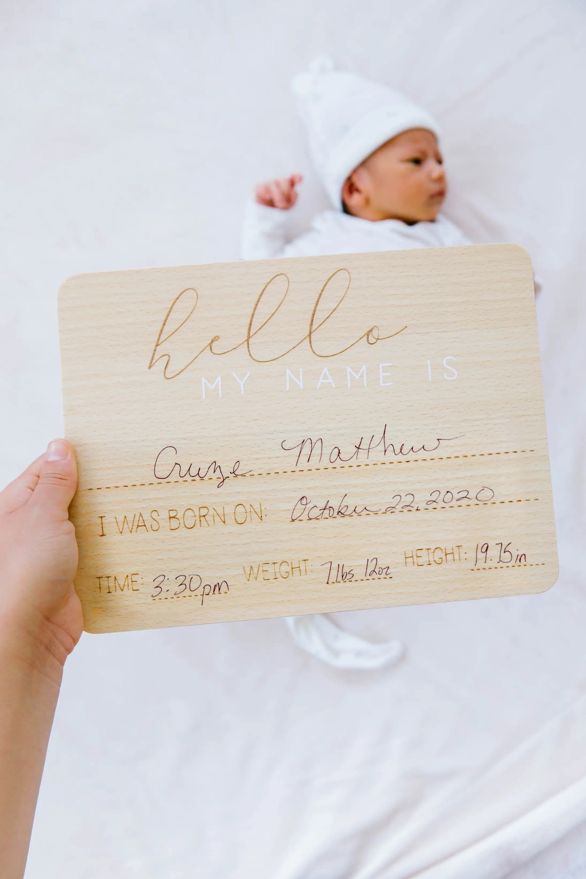 Fill In Baby Arrival Photo Prop  - Doodlebug's Children's Boutique