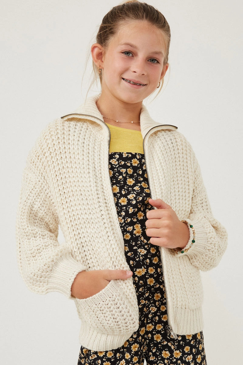 Cream Zip-Up Knit Cardigan