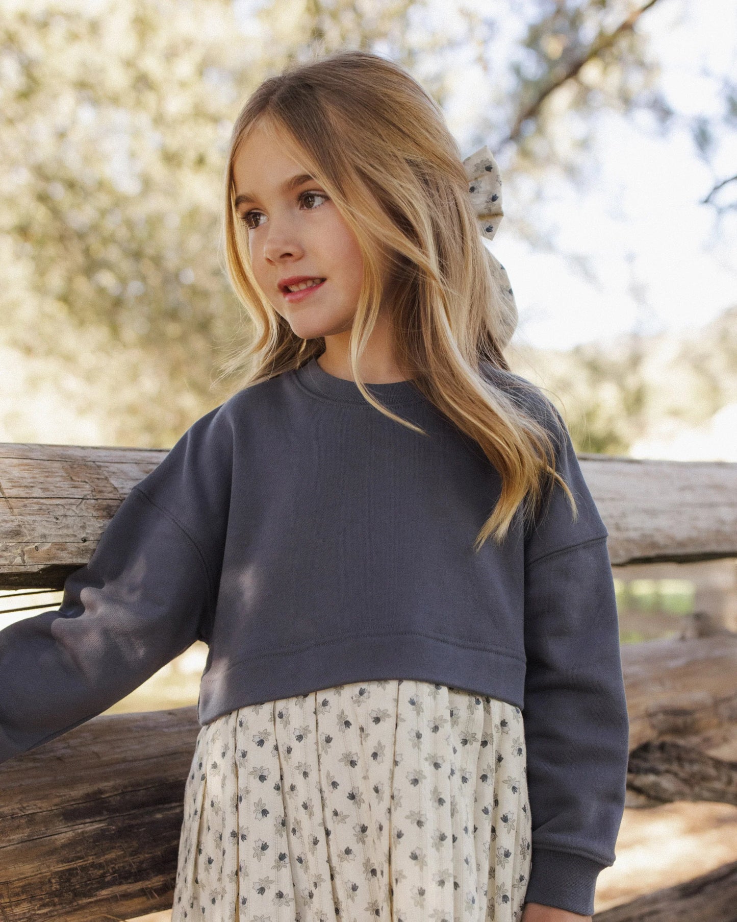 Sweatshirt Dress in Vintage Fleur