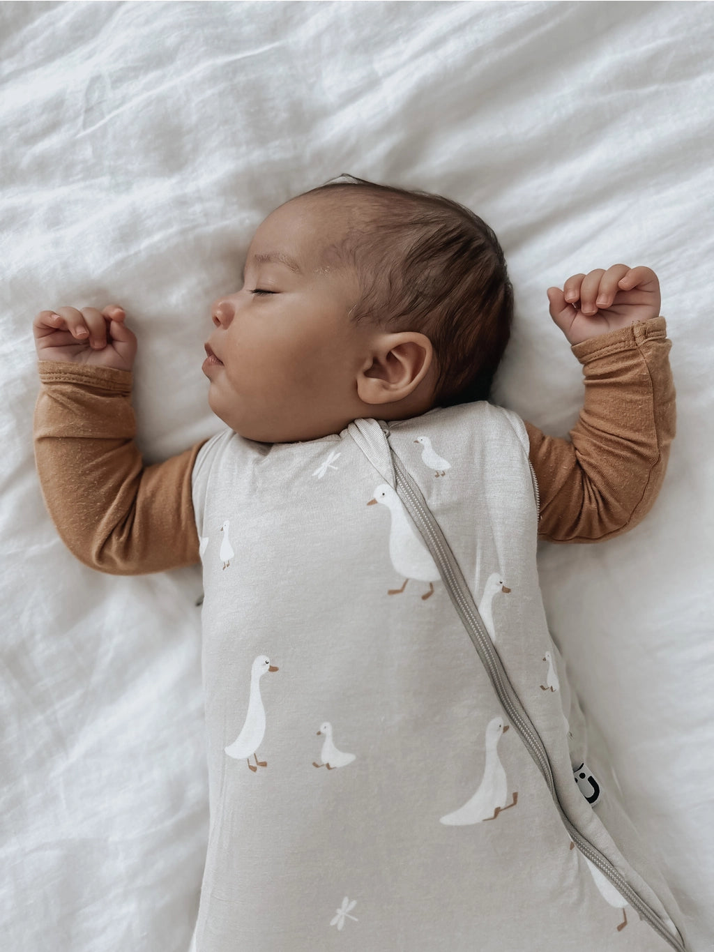 Swaddle Sleep Bag 1.0 Tog in Goose - Doodlebug's Children's Boutique