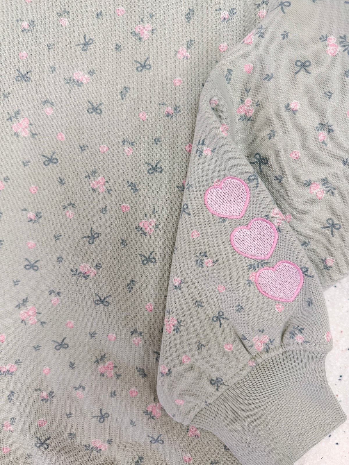 Floral Print Mockneck Sweatshirt & Shorts Set