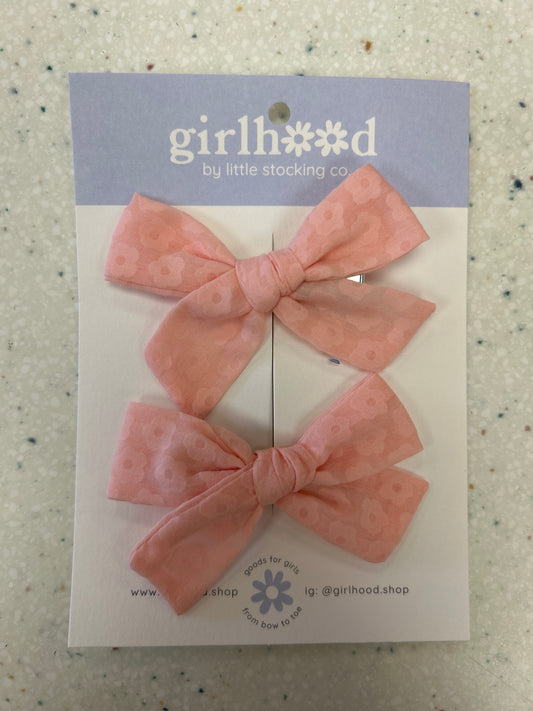 Pigtail Bows in Peach Flowers  - Doodlebug's Children's Boutique