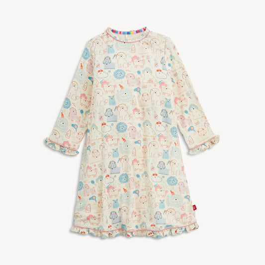 Poodle Pawlor Magnetic Nightgown