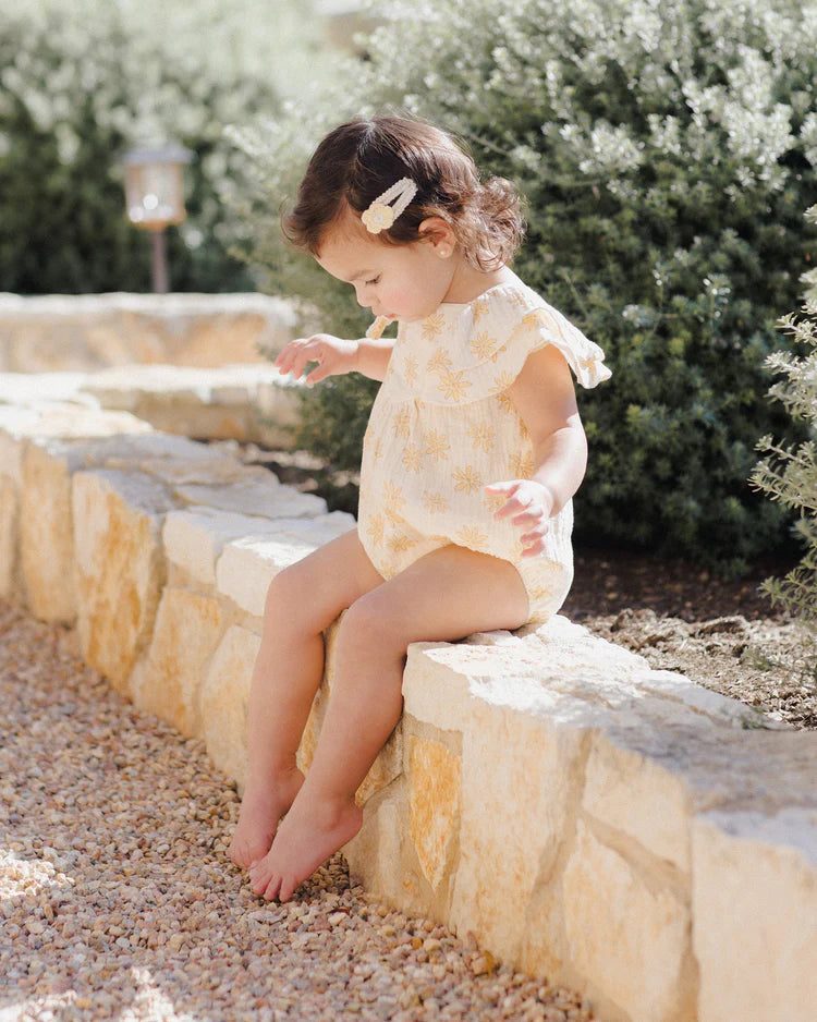 Crochet Clips in Yellow Daisy - Doodlebug's Children's Boutique