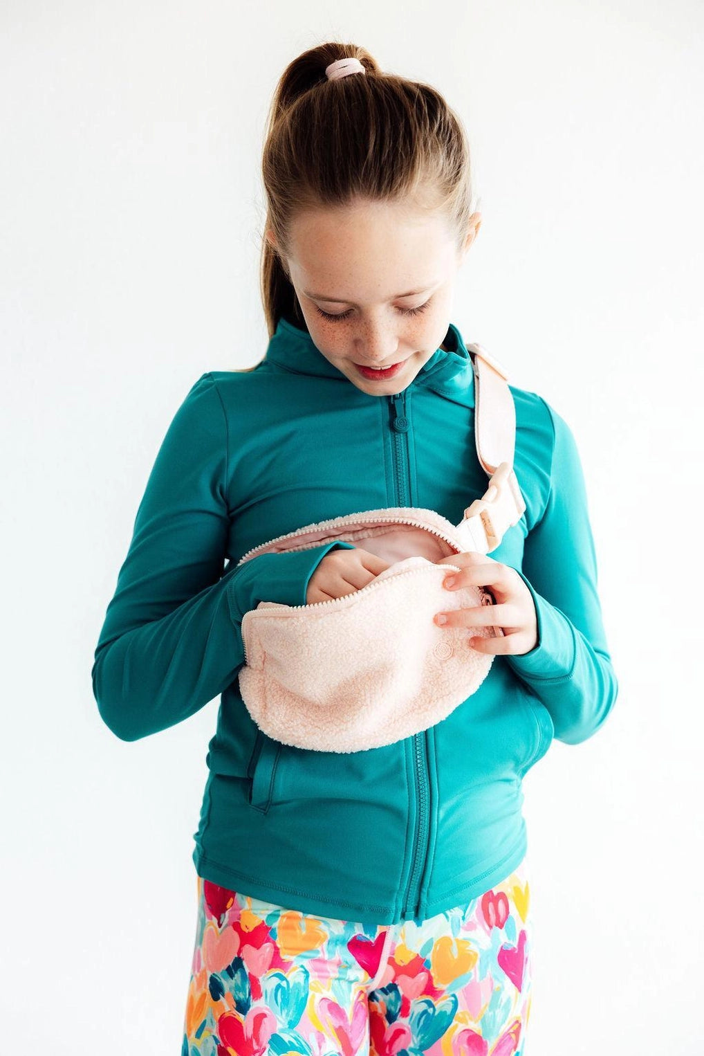 Light Pink Fleece Belt Bag - Doodlebug's Children's Boutique