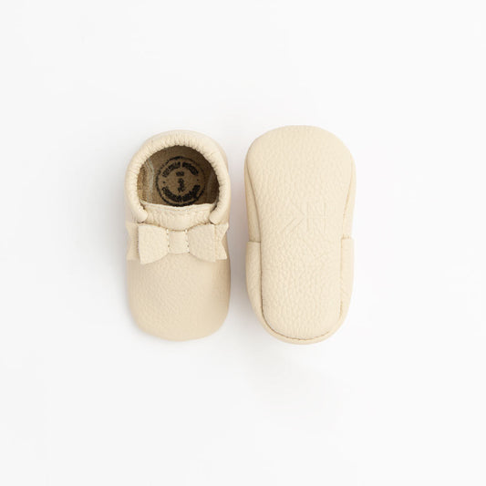 The First Pair Bow Mocc in Cream  - Doodlebug's Children's Boutique