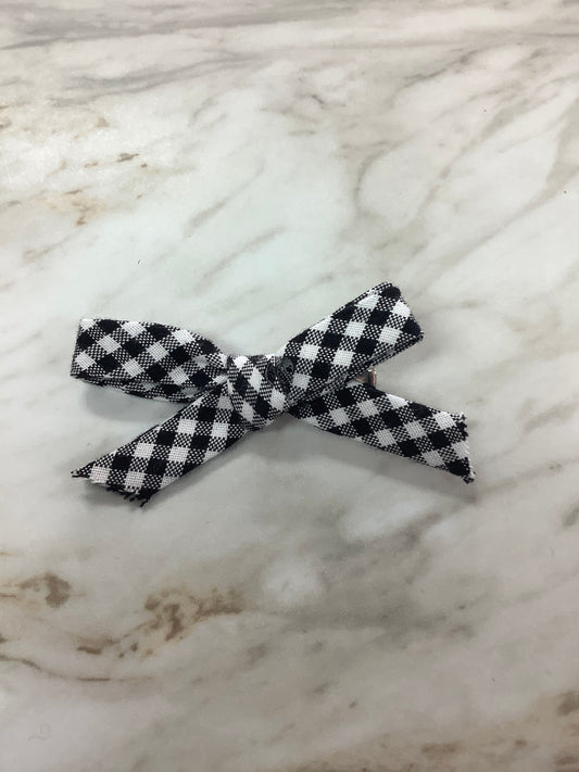 Hand Tied Bow on Clip in Black and White Gingham  - Doodlebug's Children's Boutique