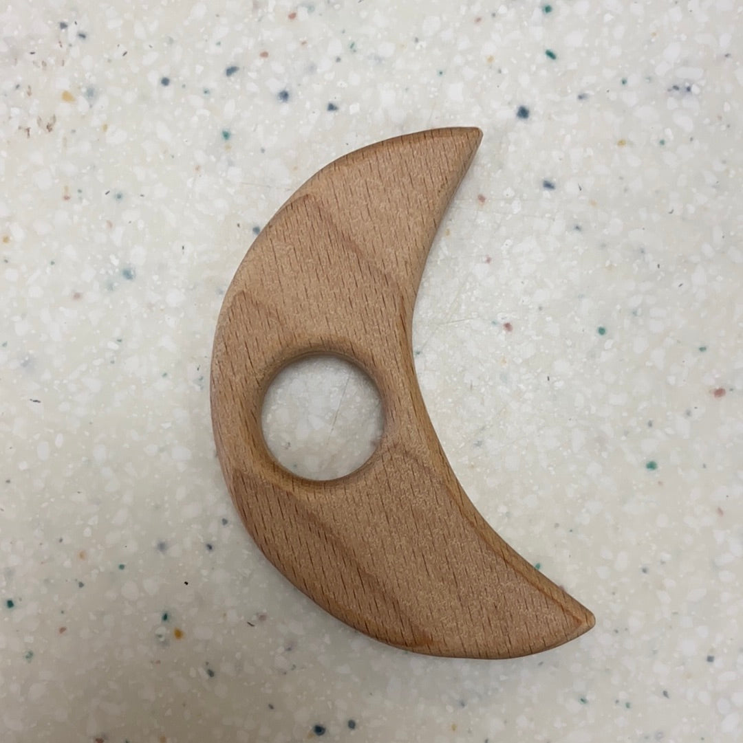 Wooden Teether Moon - Doodlebug's Children's Boutique