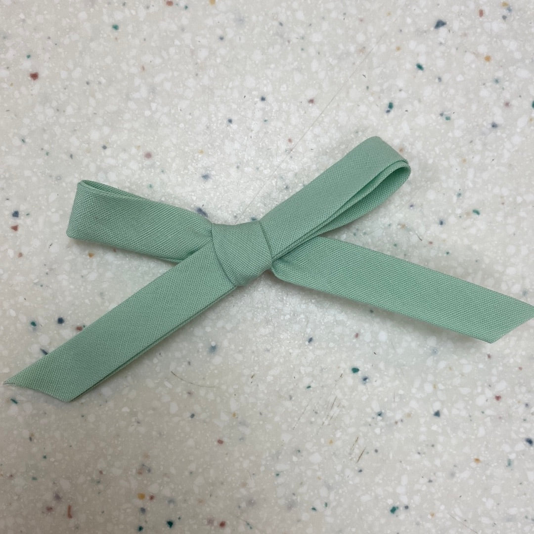 Solid Hand Tied Hair Clip Mint - Doodlebug's Children's Boutique