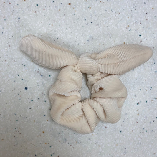 Ivory Velvet Scrunchie  - Doodlebug's Children's Boutique