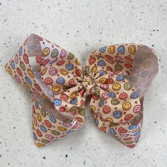 Smiley Bow  - Doodlebug's Children's Boutique