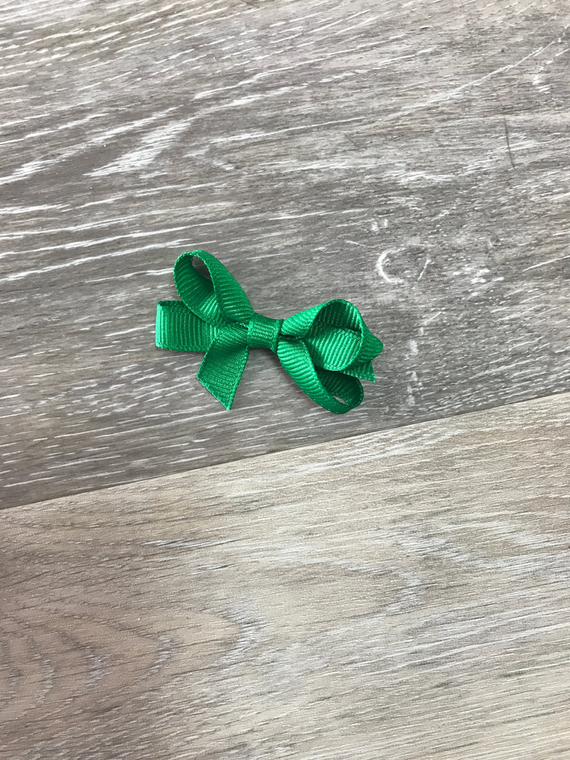 Green Tiny Bow Green - Doodlebug's Children's Boutique